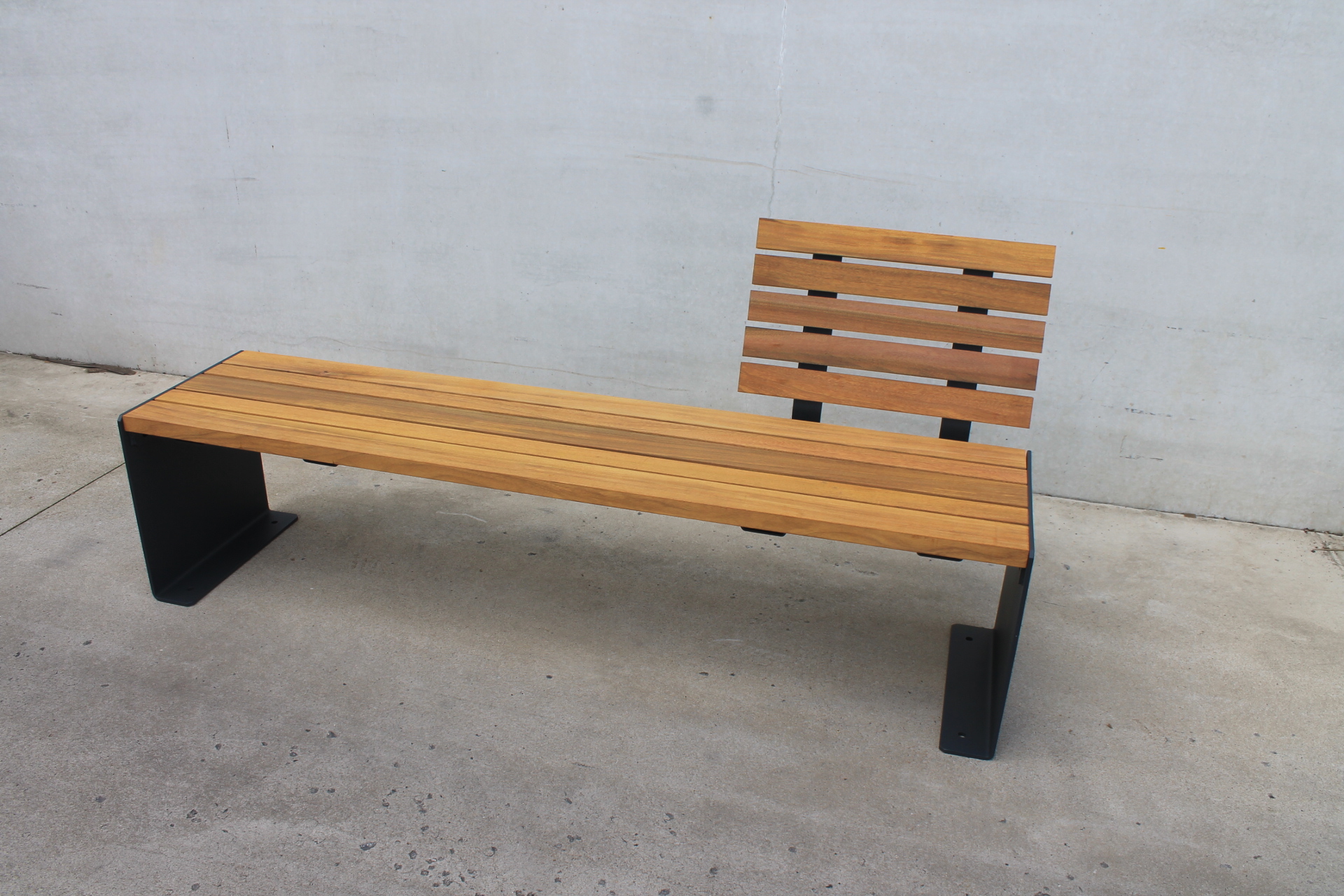 Banc URBAN avec dossier